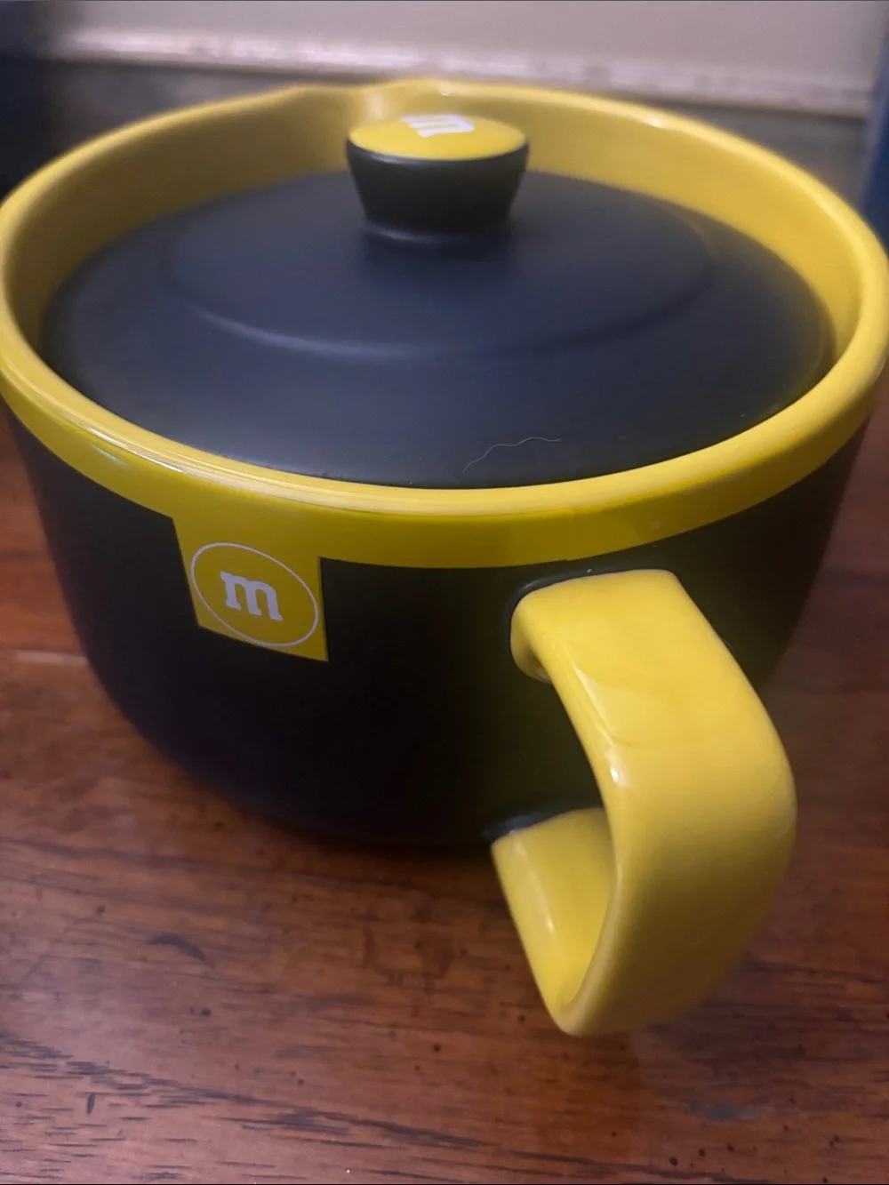modern M&M's ceramic tea pot new without original box